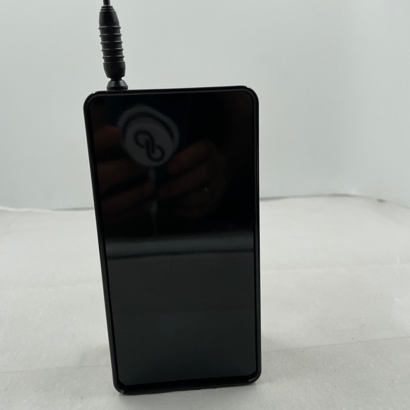 Stranger Things Movie Series memorabilia Walkie Talkie Puzzle - Picture 4 of 8